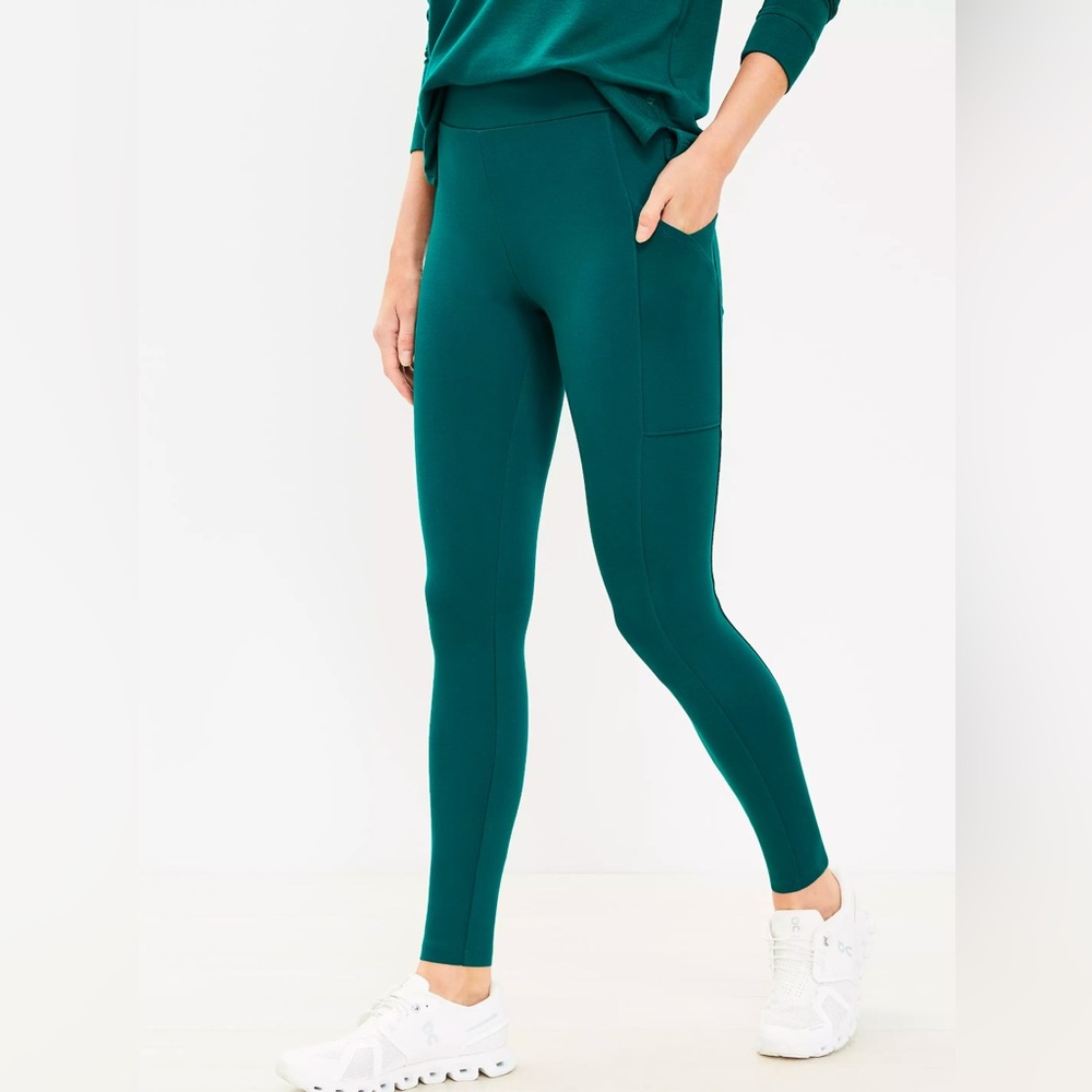 Lou & Grey Ponte Sporty Side Pocket Leggings